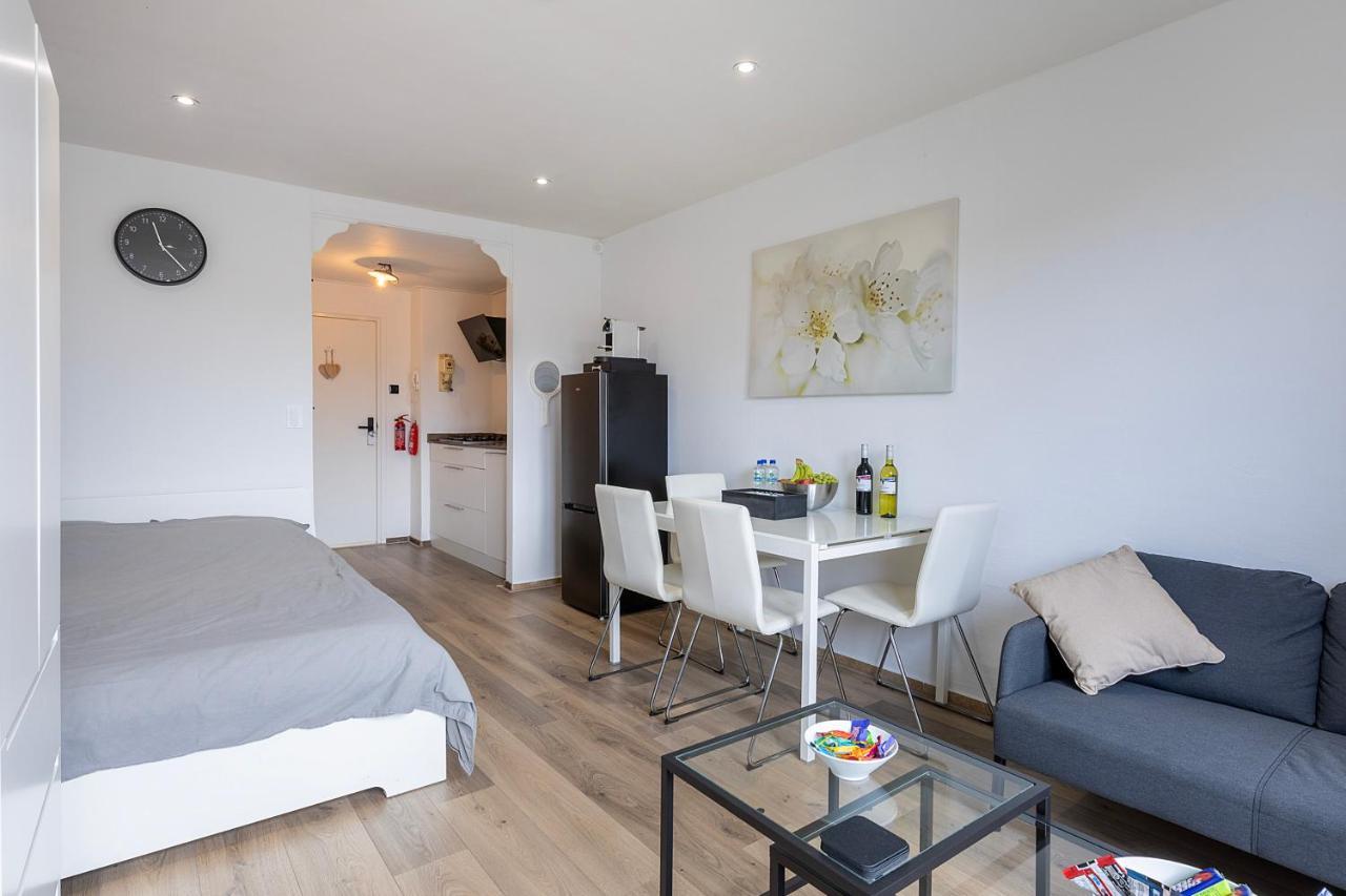 Sunny Studio - Only 5-Min Walk To Sea & Dunes Wijk aan Zee Bagian luar foto